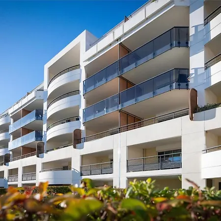 Nemea Le Lido Sur Apartmanhotel
