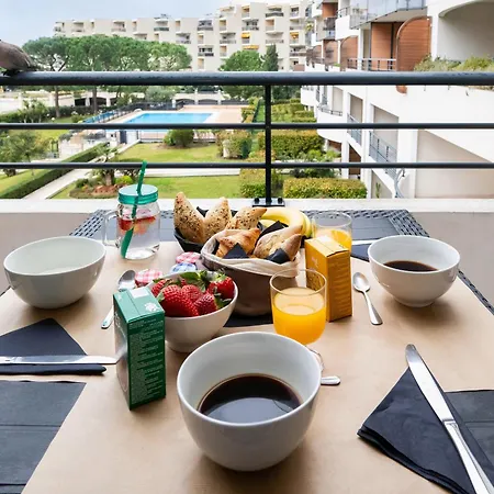 Nemea Le Lido Sur Apartmanhotel