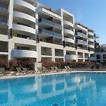 Nemea Le Lido Sur 公寓式酒店 滨海卡涅