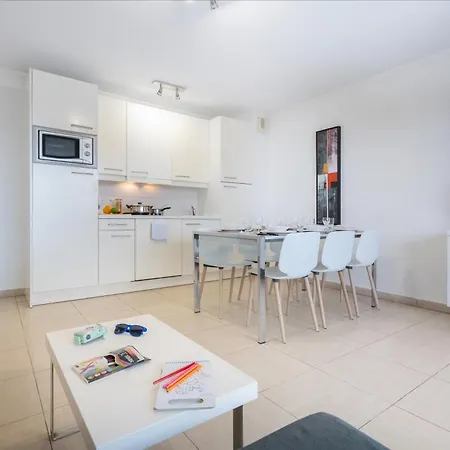 Nemea Le Lido Sur Aparthotel Cagnes-sur-Mer