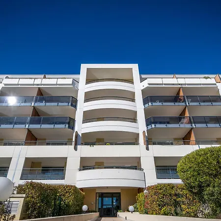 Ξενοδοχείο με διαμερίσματα Nemea Le Lido Sur 4*