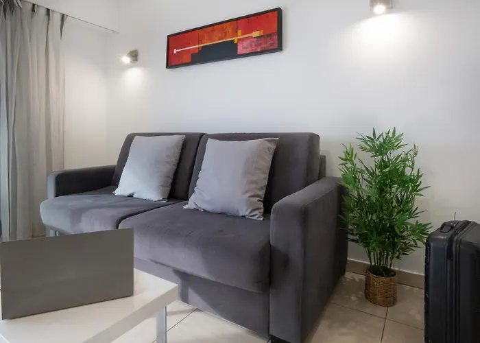 Nemea Le Lido Sur Καν-συρ-Μερ