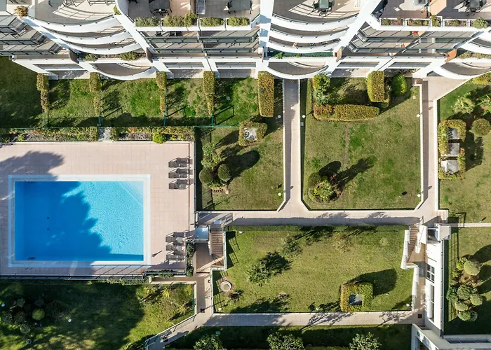 Nemea Le Lido Sur 4*